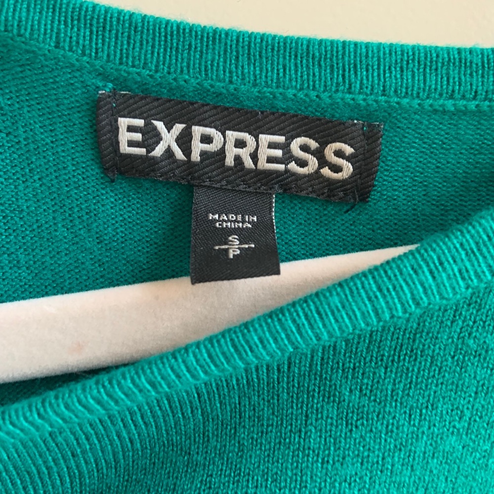 Express dress - Picture 2 of 2